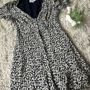 Princess Polly tiny floral button vintage short sleeve flirty midi dress.